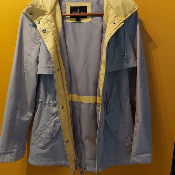 🌿🌿host pick🌿London Fog Jacket - Picture 6 of 7